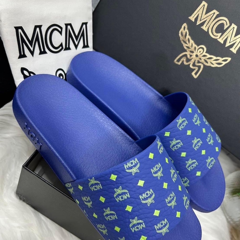 A 252 - π― % authentic MCM sandals shoe - Picture 3 of 5